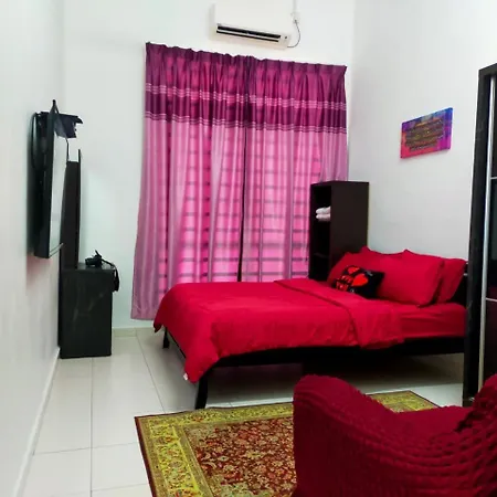 Kuantan Homestay Best Facility Wifi Ps4 Viu Bbq Exterior photo
