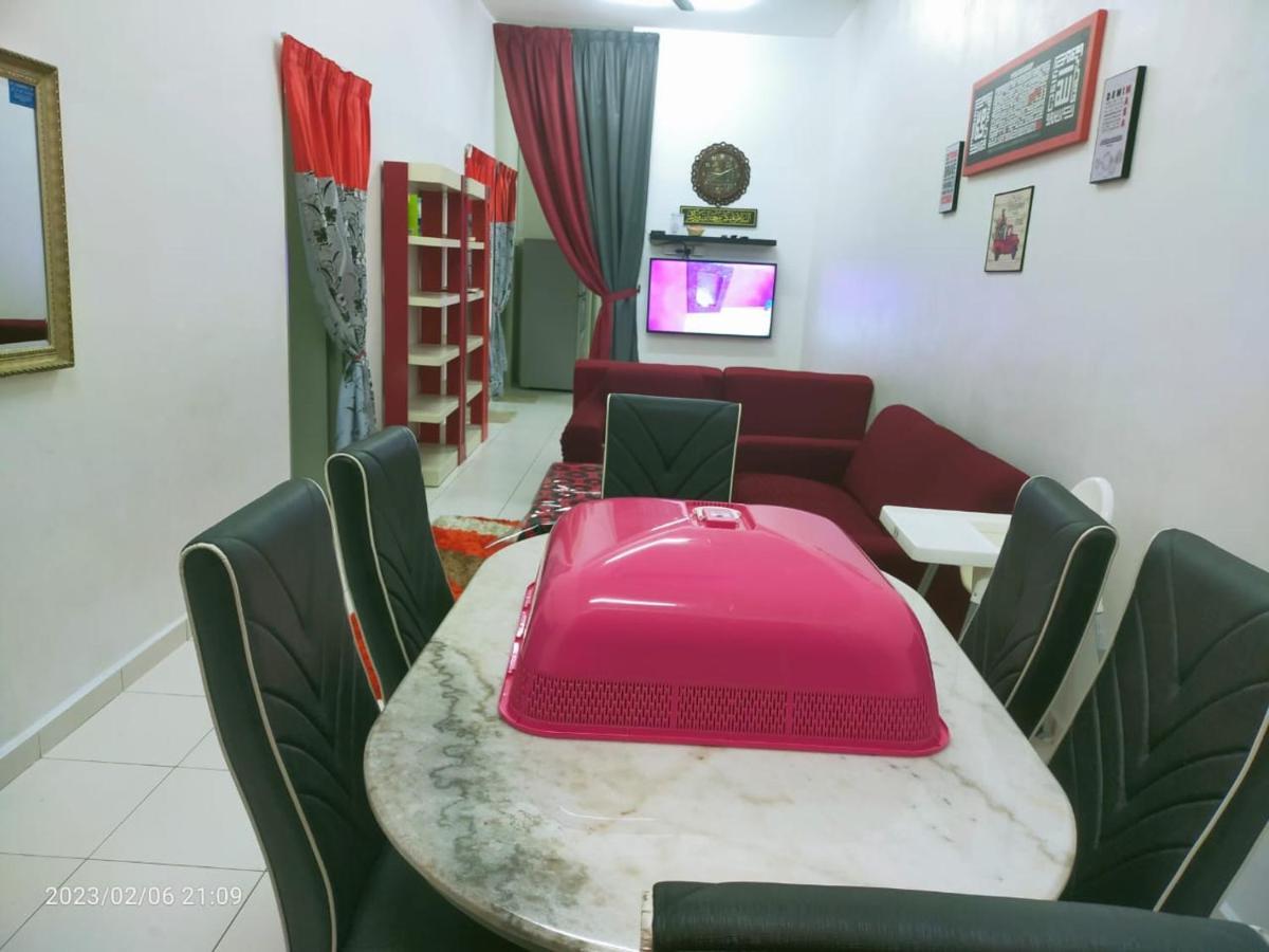 Facility Wifi Ps4 Viu Bbq Holiday home Kuantan
