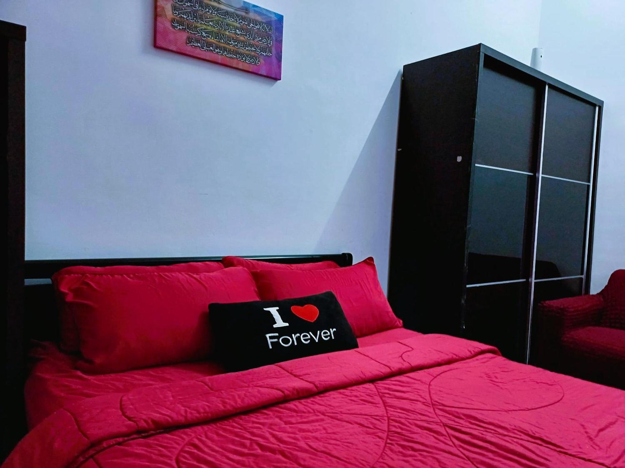 Facility Wifi Ps4 Viu Bbq Holiday home Kuantan